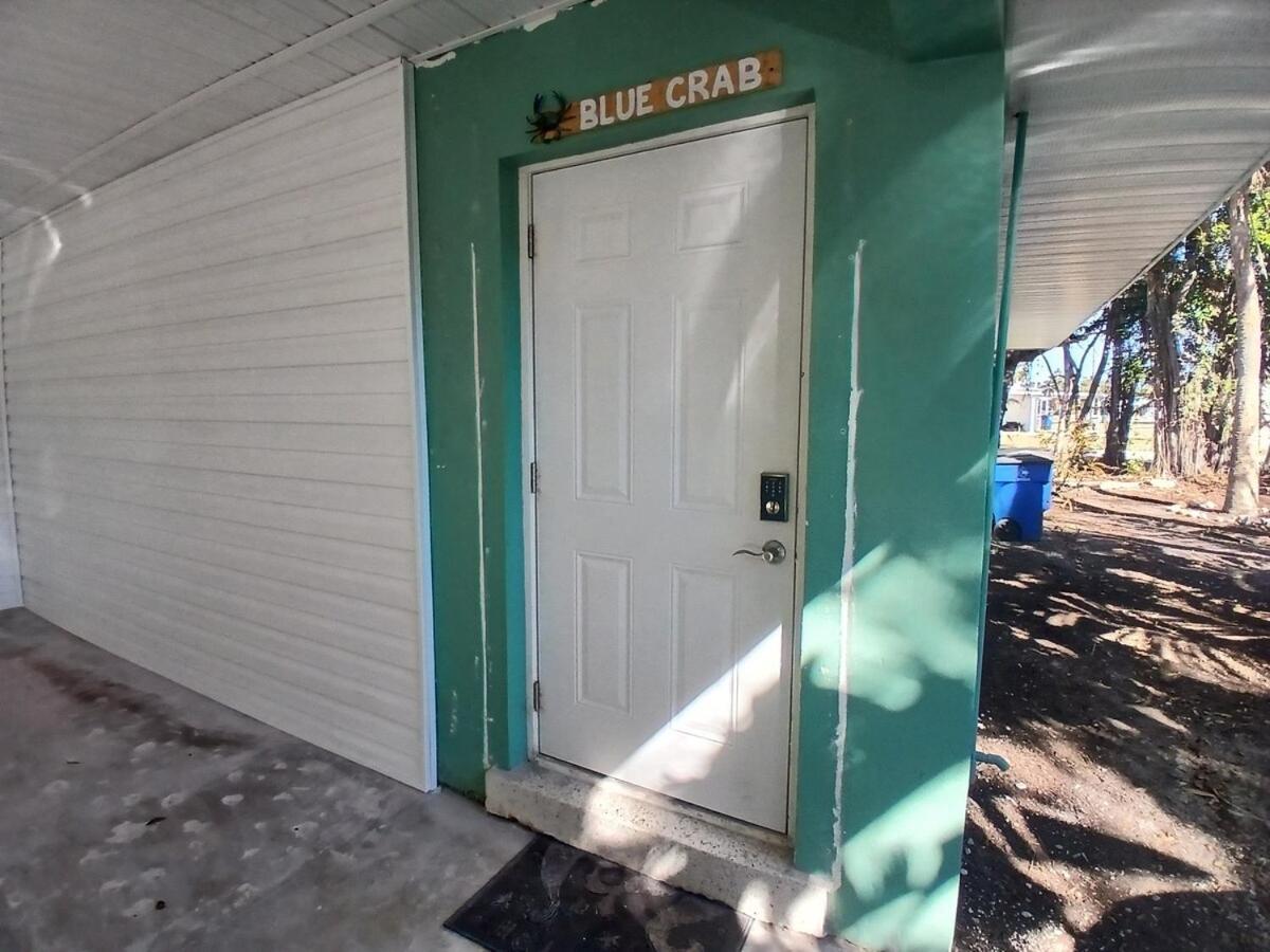 Blue Crab Dock On Gulf Canal Front Close 2 Beach Restaurants Bonita Springs Ngoại thất bức ảnh